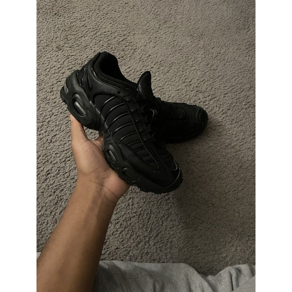 Size 6y-Nike Air Max Tailwind 4 IV BQ9810-004 Black Lace Up Sneaker Shoes